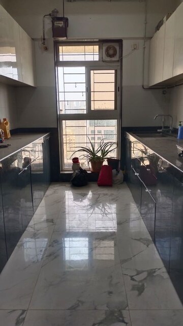 Parking in 2 BHK Apartment at Raheja Ridgewood, Goregaon East – for Rent