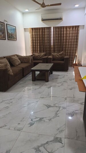 Team Area in 2 BHK Apartment at Raheja Ridgewood, Goregaon East – for Rent