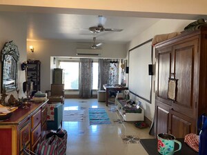 Living Room in 2 BHK Apartment at Bandra West – for Rent