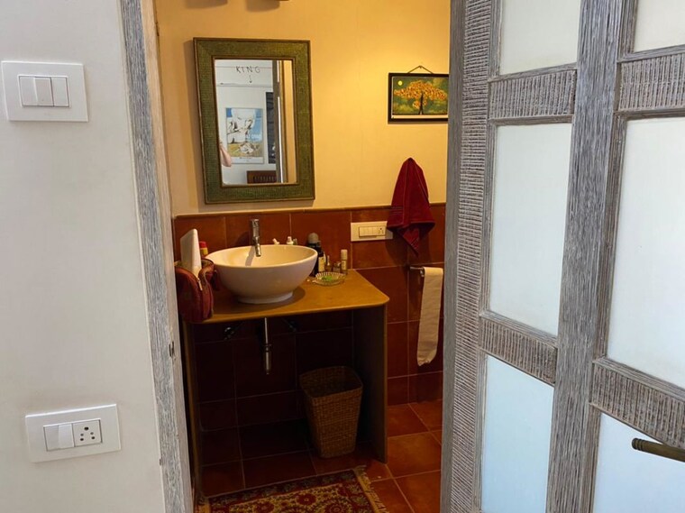 Bathroom, bandra west 2 Bedroom 700 Sq.Ft. Apartment In Bandra West Mumbai 10032459