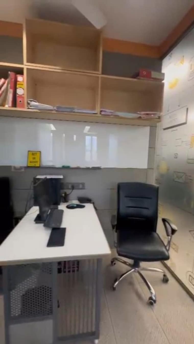 Team Area, satellite Commercial Office Space 1350 Sq.Ft. In Satellite Ahmedabad 10032471