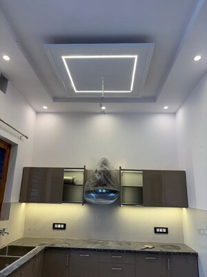 5 BHK Independent House For Sale in Ghazipur