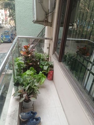 Balcony in 3 BHK Builder Floor at Safdarjung Development Area – for Sale