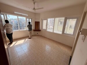 Bedroom in 3 BHK Apartment at Suryamukhi Garden Apartment, Vittal Mallya Road – for Rent