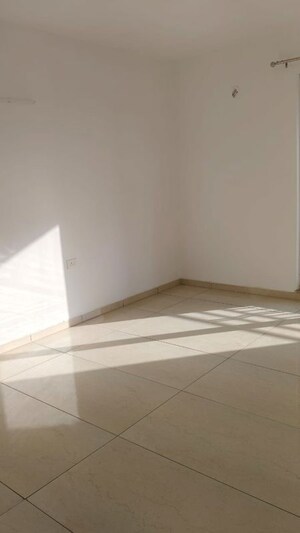 Room in 3 BHK Apartment at Rishita Manhattan, Gomti Nagar – for Sale