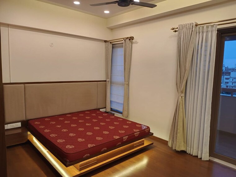 Bedroom, prestige-leela-residency 4 Bedroom 3027 Sq.Ft. Apartment In Kodihalli Bangalore 10032674