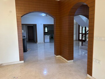Building Lobby in 4 BHK Villa at Prestige Lake Vista, Ramagondanahalli – for Rent
