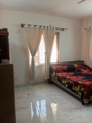 Bedroom in 2 BHK Apartment at Manish Complex, Ashok Nagar – for Rent