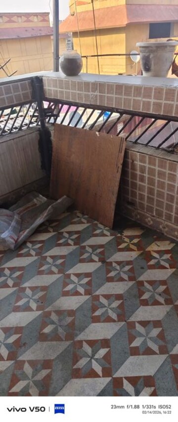 Bathroom in 3 BHK Apartment at Sector 5 Dwarka – for Rent