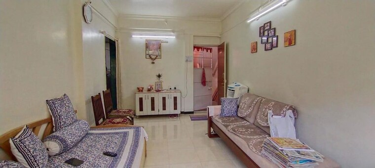 Living Room, vanaz-corner 2 Bedroom 1000 Sq.Ft. Apartment In Kothrud Pune 10032757