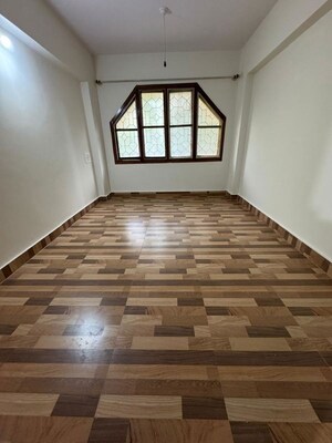 Staircase in 3 BHK Apartment at Wellington park, Richmond Town – for Rent