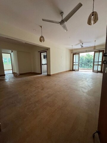Room in 3 BHK Apartment at Wellington park, Richmond Town – for Rent