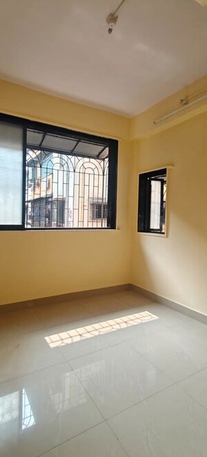 Room in 1 BHK Apartment at Dombivli West – for Rent