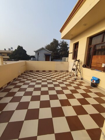 Bedroom in 2.5 BHK Independent House at Sector 12 Panchkula – for Rent