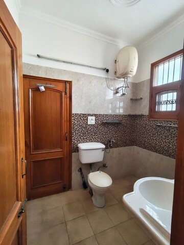 Bathroom in 2.5 BHK Independent House at Sector 12 Panchkula – for Rent