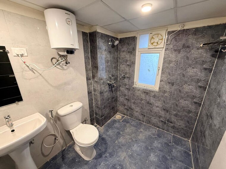 Bathroom, amrapali-heartbeat-city 2 Bedroom 1195 Sq.Ft. Apartment In Sector 107 Noida 10032795