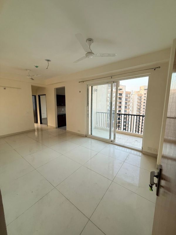 2 BHK Apartment For Rent in Amrapali Heartbeat City