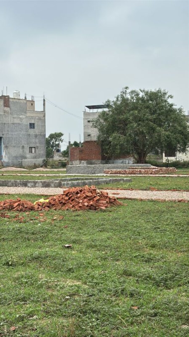 undefined, sector 123  80 Sq.Yd. Plot In Sector 123 Noida 10032791