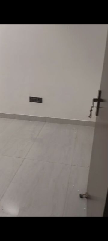 2 BHK Apartment For Rent in Sector 11 Dwarka