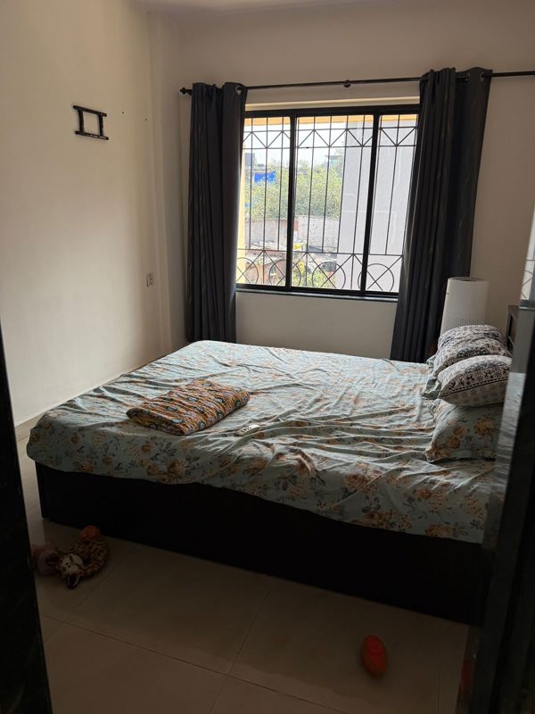 2 BHK Apartment For Sale in Hyde Park Andheri