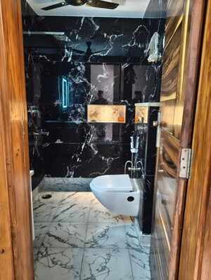 Master Bedroom in 4 BHK Apartment at Sector 11 Dwarka – for Rent