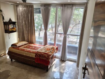 Bedroom in 4 BHK Apartment at Sector 11 Dwarka – for Rent
