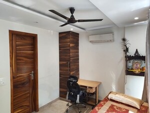 Living Room in 4 BHK Apartment at Sector 11 Dwarka – for Rent
