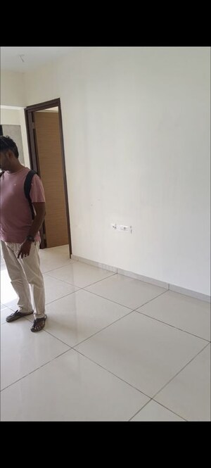 Master Bedroom in 1 BHK Apartment at Chandak 34 Park Estate, Goregaon West – for Rent