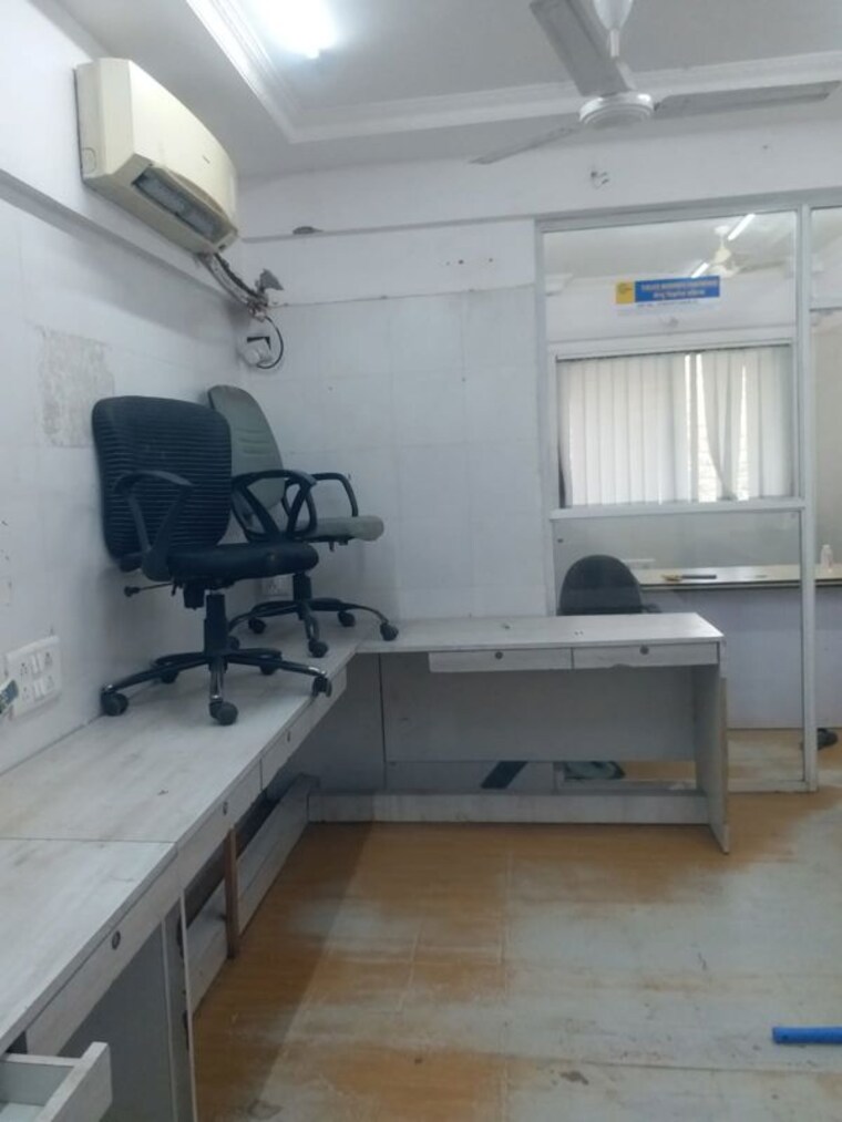 undefined, chembur Commercial Office Space 299 Sq.Ft. In Chembur Mumbai 10032819