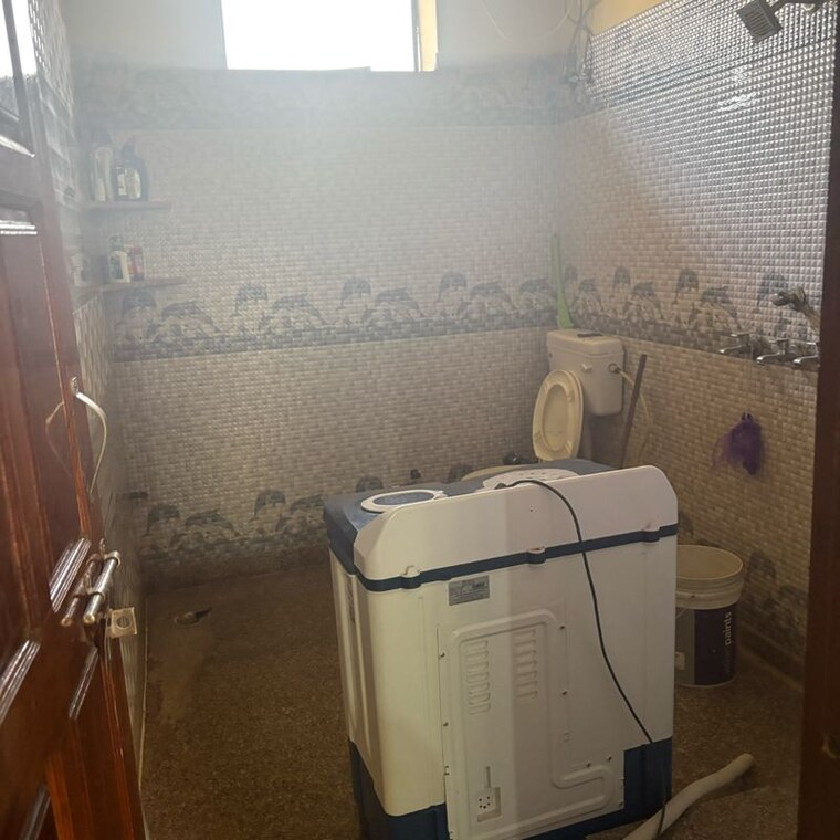 Bathroom, sector 02 1 Bedroom 200 Sq.Ft. Penthouse In Sector 02 Bahadurgarh 9697142