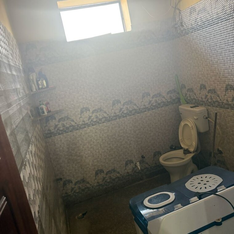 Bathroom, sector 02 1 Bedroom 200 Sq.Ft. Penthouse In Sector 02 Bahadurgarh 9697142