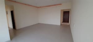 Room in 2 BHK Apartment at Chandak 34 Park Estate, Goregaon West – for Rent