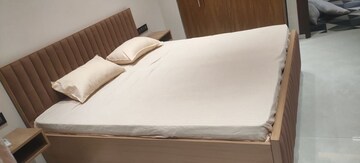  Pg For Rent in Medi City