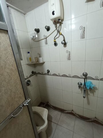 Bathroom in 3.5 BHK Apartment at Vineet Towers, Andheri West – for Rent