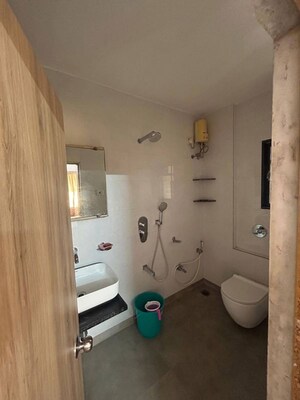 Master Bedroom in 3 BHK Apartment at Dhokali – for Rent