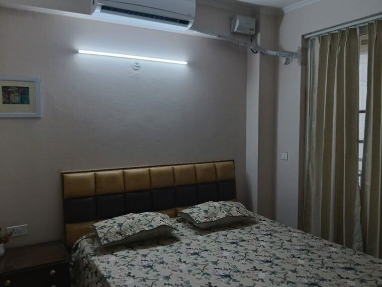 Bedroom, amrapali-golf-homes 2 Bedroom 1200 Sq.Ft. Apartment In Sector 4 Greater Noida Greater Noida 10033157