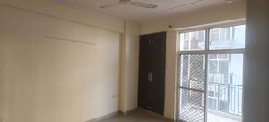 Room in 2 BHK Apartment at Skytech Matrott, Sector 76 – for Rent