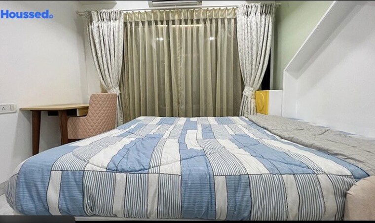 Bedroom, royal-pristo 2.5 Bedroom 700 Sq.Ft. Apartment In Malad East Mumbai 10033064