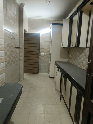 Kitchen in 3 BHK Builder Floor at SS The Lilac, Sector 49 – for Rent