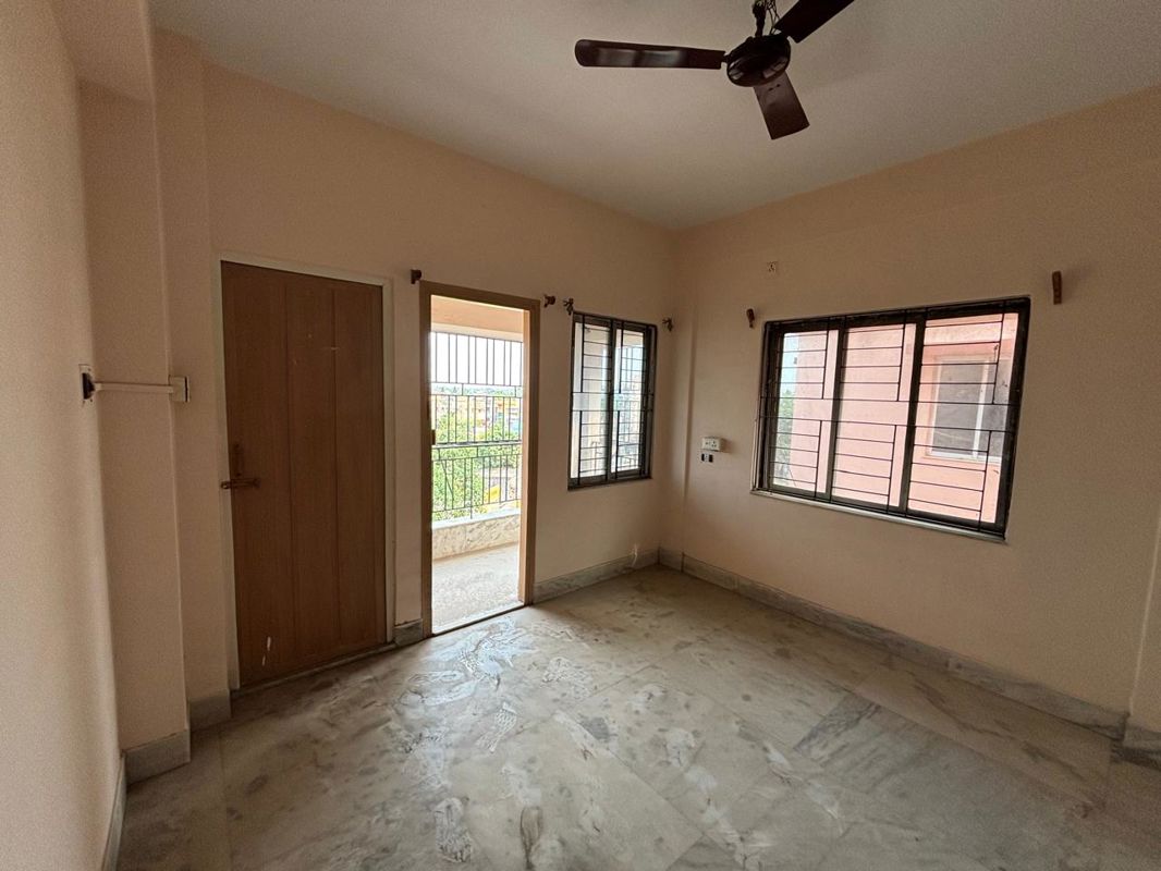 3 BHK + Pooja Room,Extra Room Apartment For Sale in Madurdaha