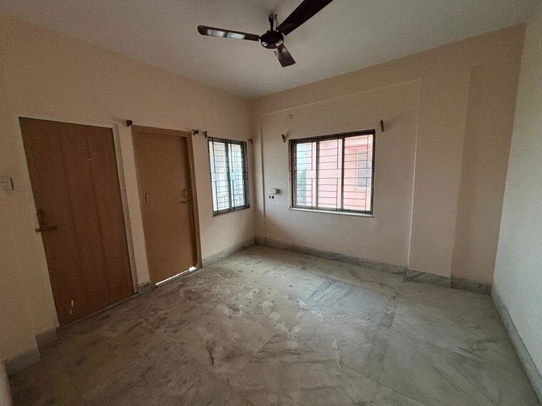 Room, madurdaha 3 Bedroom 1309 Sq.Ft. Apartment In Madurdaha Kolkata 10033016
