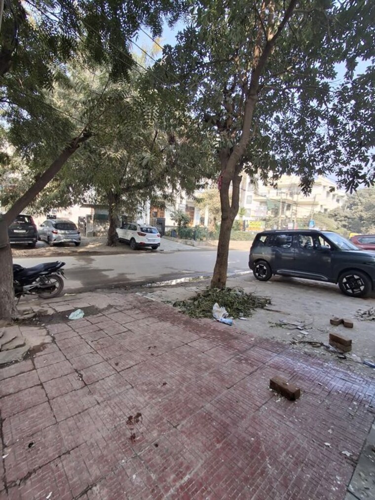  Parking, sector 23 1 RK 822 Sq.Ft. Builder Floor In Sector 23 Gurgaon 10033253