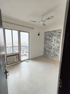 2 BHK Apartment For Rent in DLF Regency Park I