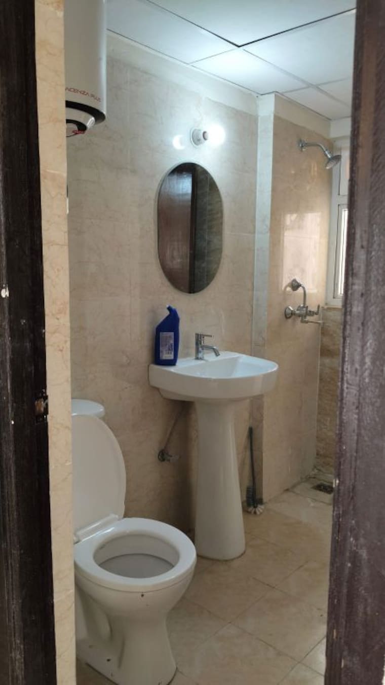 Bathroom, amrapali-golf-homes 3 Bedroom 1115 Sq.Ft. Apartment In Sector 4 Greater Noida Greater Noida 10033270