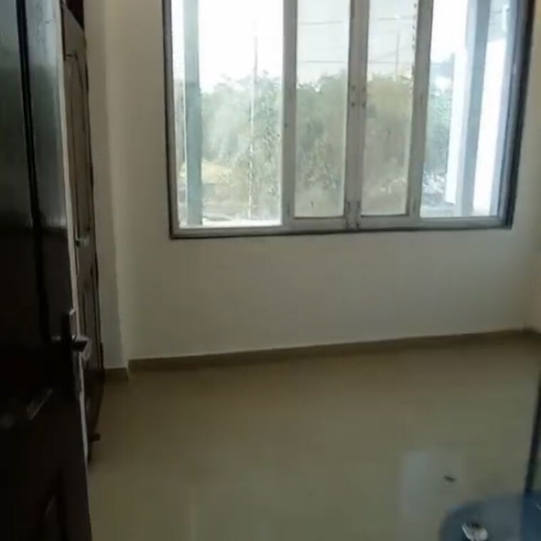 Room, rohini sector 24 2 Bedroom 400 Sq.Ft. Builder Floor In Rohini Sector 24 Delhi 10033343