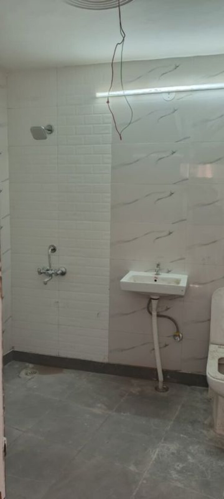 Bathroom, mehrauli 3 Bedroom 125 Sq.Yd. Builder Floor In Mehrauli Delhi 10033356