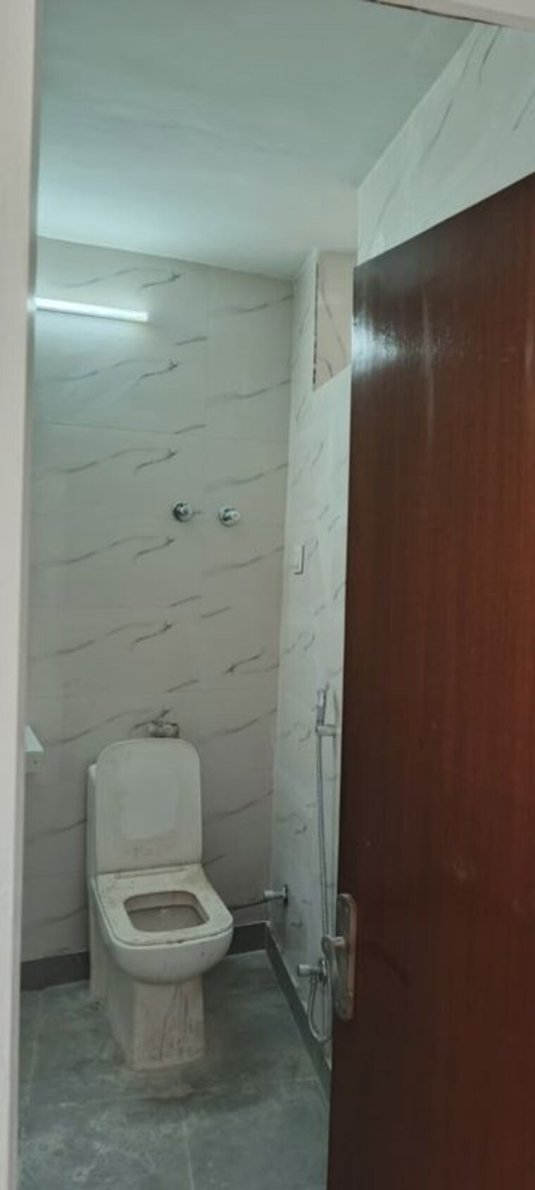 Bathroom, mehrauli 3 Bedroom 125 Sq.Yd. Builder Floor In Mehrauli Delhi 10033356