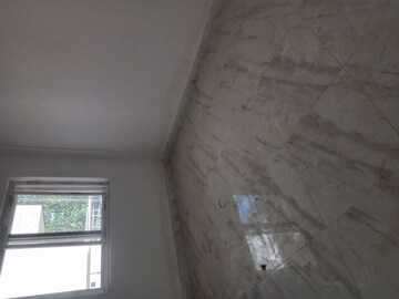 Room in 3 BHK Apartment at Bariatu Housing Colony – for Sale