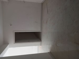 Bathroom in 3 BHK Apartment at Bariatu Housing Colony – for Sale
