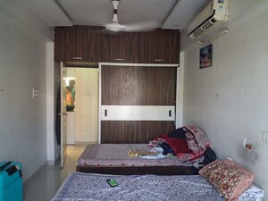 Bedroom in 2 BHK Apartment at Arihant Riddhi, Ghansoli – for Rent